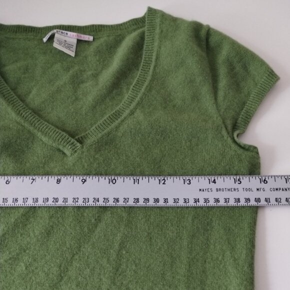 Evelyn Grace 100% Cashmere V Neck Sweater Size Small - Picture 4 of 6